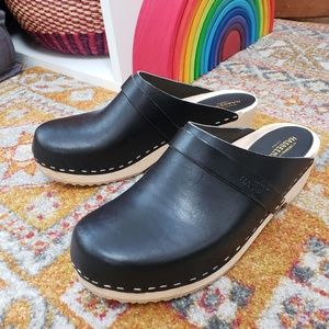 Swedish Hasbeens Husband Clogs size 39